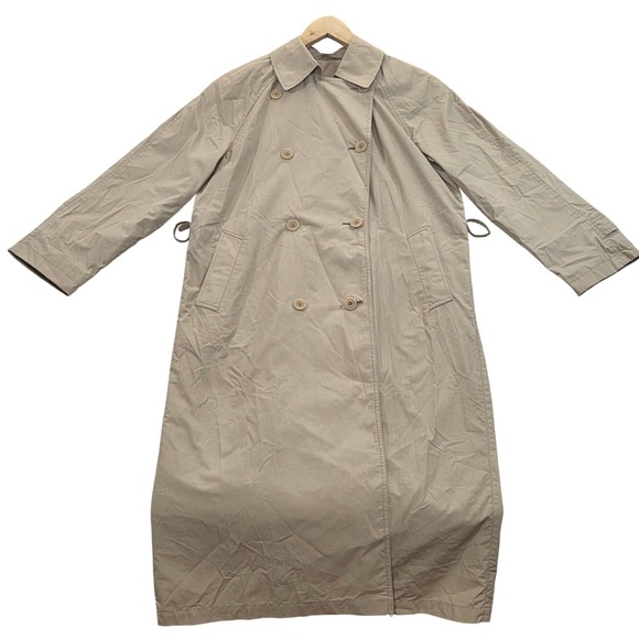 London Fog Jackets & Blazers - London Fog Trench Coat Womens Size 8 Pet Beige Long Classic Rain Coat * READ‎